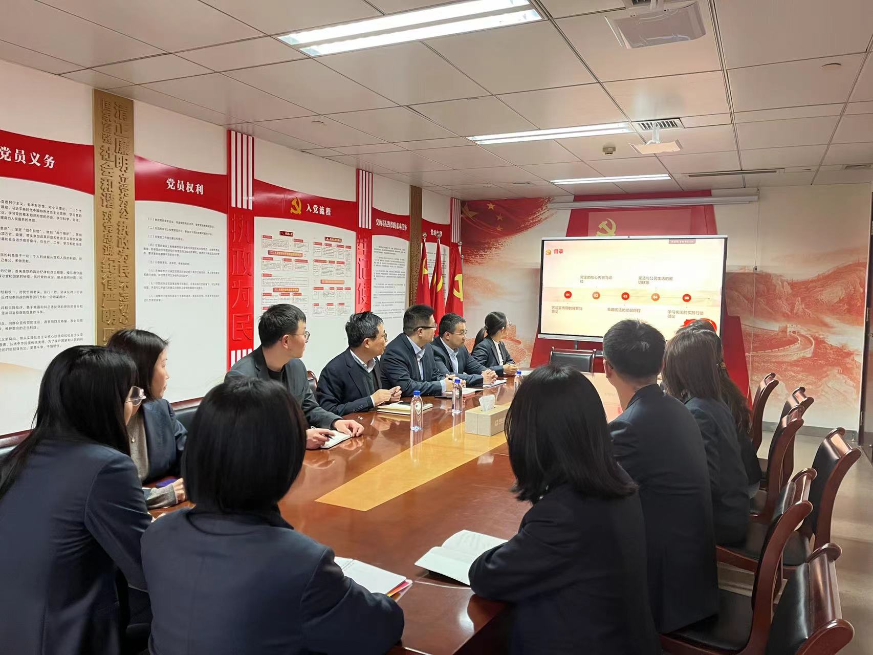 20251215153107_806_493